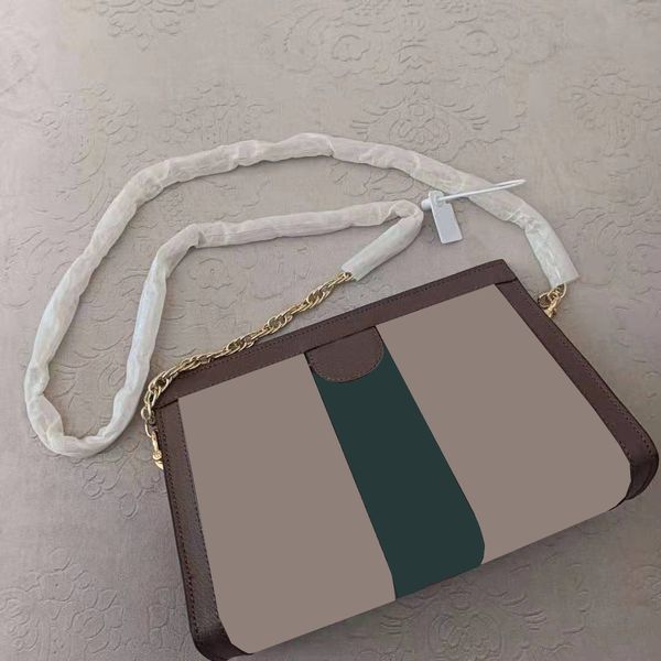 shoulder bag 2021 classic crossbody luxury brand khaki gold chain letter pu handbag ladies well-known designer wallet casual
shoulder bag 2021 classic crossbody luxury brand khaki gold chain letter pu handbag ladies well-known designer wallet casual