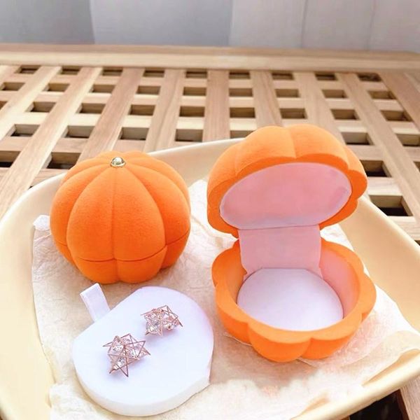 jewelry pouches, bags hoseng orange halloween exquisite small pumpkin ring case cartoon vegetable earrings packaging women fashion box hs_46, Pink;blue
jewelry pouches, bags hoseng orange halloween exquisite small pumpkin ring case cartoon vegetable earrings packaging women fashion box hs_46, Pink;blue