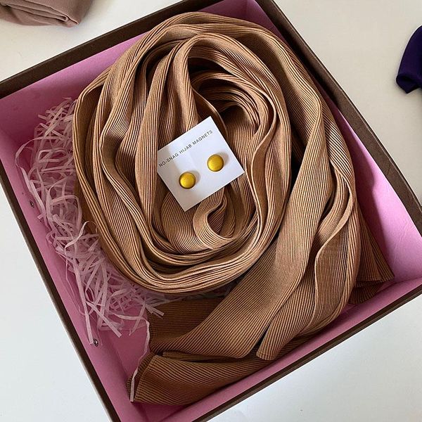 ethnic clothing premium crinkled chiffon hijab metal magnet pins for muslim scarf solid color shawls pleated headband islamic wraps stoles, Red
ethnic clothing premium crinkled chiffon hijab metal magnet pins for muslim scarf solid color shawls pleated headband islamic wraps stoles, Red