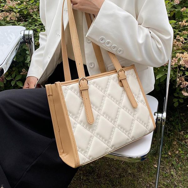 shoulder bags summer niche design female bag 2021 trendy fashion wild one-shoulder underarm handbag
shoulder bags summer niche design female bag 2021 trendy fashion wild one-shoulder underarm handbag