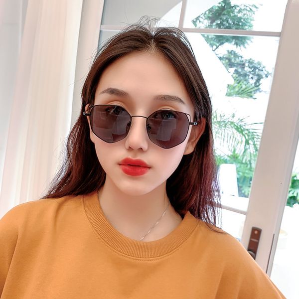 2021 summer sph -0.5 to -6 upscale prescription sunglasses myopia men women fashion cat's ears spectacles for nearsighted a520, White;black
2021 summer sph -0.5 to -6 upscale prescription sunglasses myopia men women fashion cat's ears spectacles for nearsighted a520, White;black