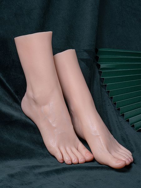 shoese foot mannequin real person silicone foot doll model csutomized factory direct sell, Khaki
shoese foot mannequin real person silicone foot doll model csutomized factory direct sell, Khaki