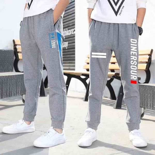 2021 new boys' summer korean alphabet sports and leisure middle-aged loose thin children's pants, Black
2021 new boys' summer korean alphabet sports and leisure middle-aged loose thin children's pants, Black