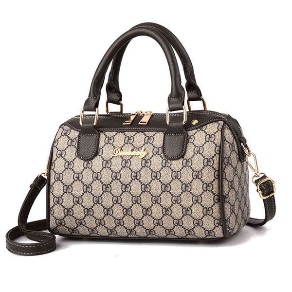outlet sale 80% off bag female messenger versatile fashion printed large capacity portable shoulder bag retro pillow
outlet sale 80% off bag female messenger versatile fashion printed large capacity portable shoulder bag retro pillow
