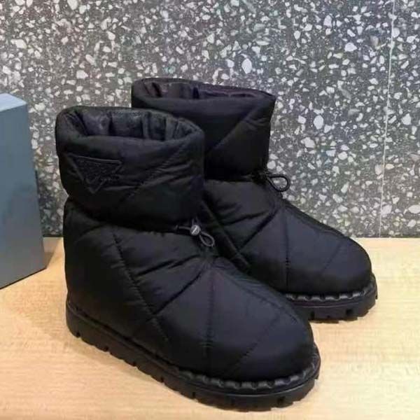 superior quality luxury shoe designer women's casual autumn and winter cotton shoes thick soled wool liningl snow short boots 35-41 wit, Black
superior quality luxury shoe designer women's casual autumn and winter cotton shoes thick soled wool liningl snow short boots 35-41 wit, Black