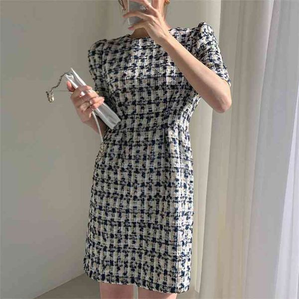 vintage tweed slim waist women short mini dress summer elegant female a-line woolen office work wear vestidos femme robe 210514, Black;gray
vintage tweed slim waist women short mini dress summer elegant female a-line woolen office work wear vestidos femme robe 210514, Black;gray