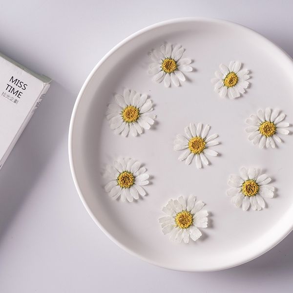 mini crystal chrysanthemum dry flower embossed p frame fire paint greeting card bookmark round fan manual lighting glue dropping festival gi
mini crystal chrysanthemum dry flower embossed p frame fire paint greeting card bookmark round fan manual lighting glue dropping festival gi