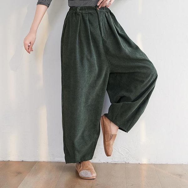 women's pants & capris corduroy winter women wide-legged 2021 elastic waist loose autumn solid color fashion big size trousers female, Black;white
women's pants & capris corduroy winter women wide-legged 2021 elastic waist loose autumn solid color fashion big size trousers female, Black;white
