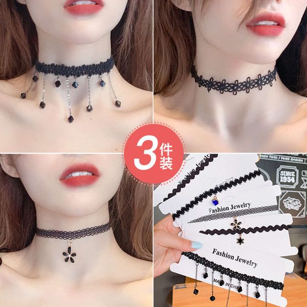 clavicle 2020 new chain female butterfly short clavicle simple temperament neck band net red collar accessories, Black
clavicle 2020 new chain female butterfly short clavicle simple temperament neck band net red collar accessories, Black