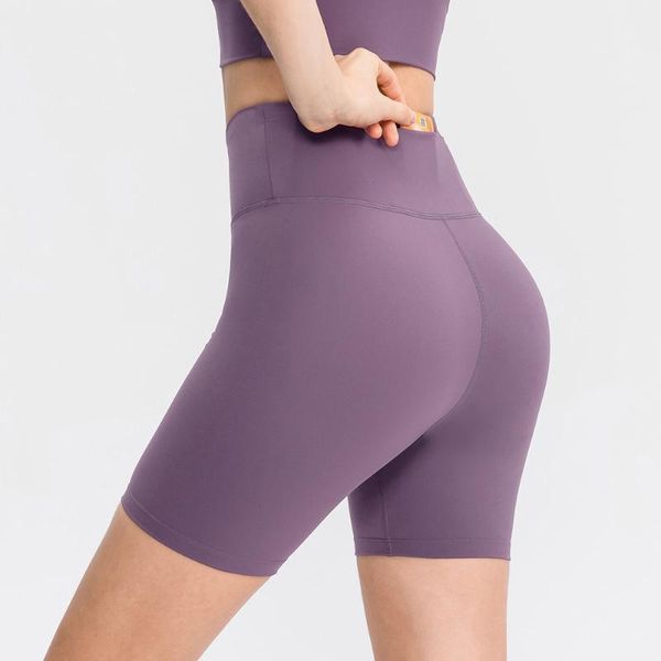 yoga outfit summer women's short pants seamless solid fitness cycling shorts high waist lift hip leggings gym run training
yoga outfit summer women's short pants seamless solid fitness cycling shorts high waist lift hip leggings gym run training