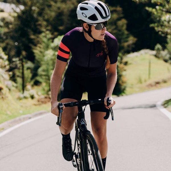 team pro 2021 purple cycling jersey women100% polyester quick dry short sleeve and bib shorts ropa ciclismo bike maillot racing sets, Black;blue
team pro 2021 purple cycling jersey women100% polyester quick dry short sleeve and bib shorts ropa ciclismo bike maillot racing sets, Black;blue