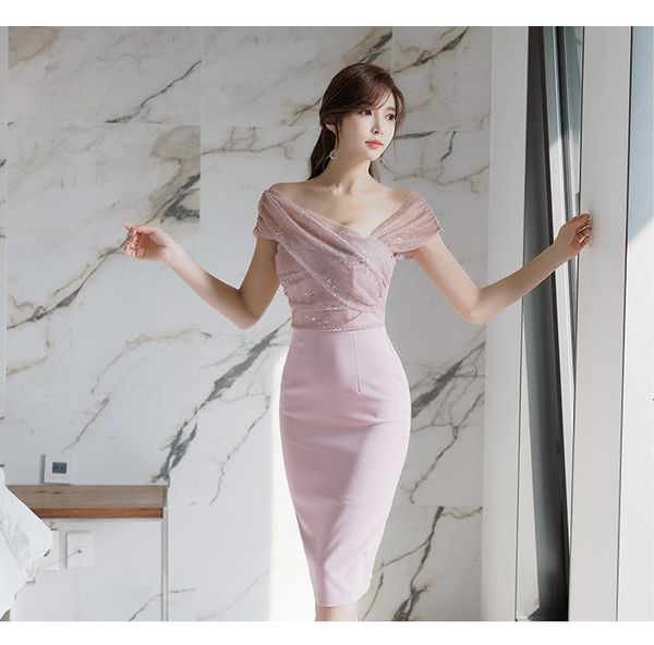 casual dresses off shoulder strapless midi party women ruched elegant bodycon club short sleeve pencil clubwear t935, Black;gray
casual dresses off shoulder strapless midi party women ruched elegant bodycon club short sleeve pencil clubwear t935, Black;gray
