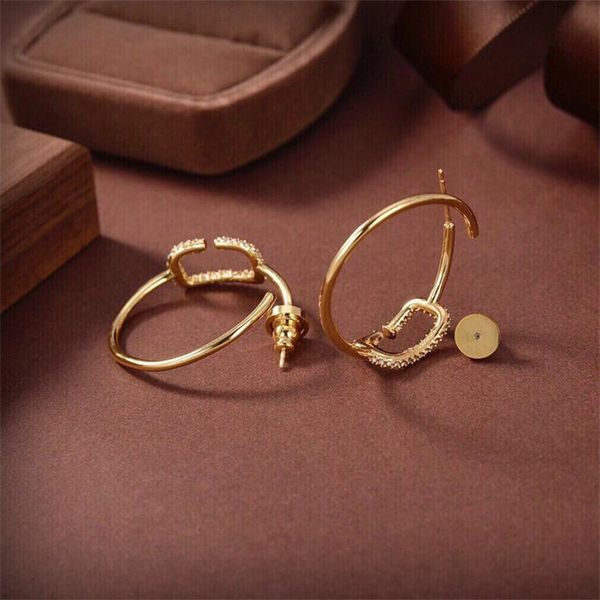 new fashion diamond eardrop 2022 designer stud earrings women luxury earring classic woman letter ear studs jewelry golden dangler, Golden;silver
new fashion diamond eardrop 2022 designer stud earrings women luxury earring classic woman letter ear studs jewelry golden dangler, Golden;silver