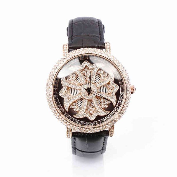mashali brand fashion luxury women quartz watches lady shining rotation dress big diamond stone clock watch relojes mujer, Slivery;brown
mashali brand fashion luxury women quartz watches lady shining rotation dress big diamond stone clock watch relojes mujer, Slivery;brown
