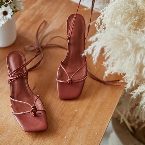 sandals 2021 summer korean one line cat heel women's thin sheepskin pad open toe ankle strap medium high h, Black
sandals 2021 summer korean one line cat heel women's thin sheepskin pad open toe ankle strap medium high h, Black