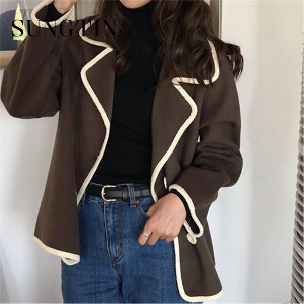 sungtin winter button design solid blazer coat women fall 2021 white trim brown tweed office lady elegant loose jacket women's suits &, White;black
sungtin winter button design solid blazer coat women fall 2021 white trim brown tweed office lady elegant loose jacket women's suits &, White;black