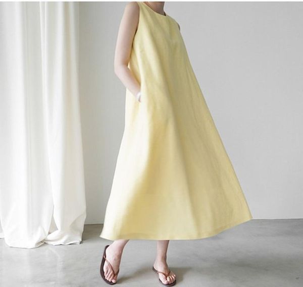 casual dresses 2021 vintage cotton linen summer dress loose o-neck mouwlless korean long midi white dreees with pockets 121137wla, Black;gray
casual dresses 2021 vintage cotton linen summer dress loose o-neck mouwlless korean long midi white dreees with pockets 121137wla, Black;gray