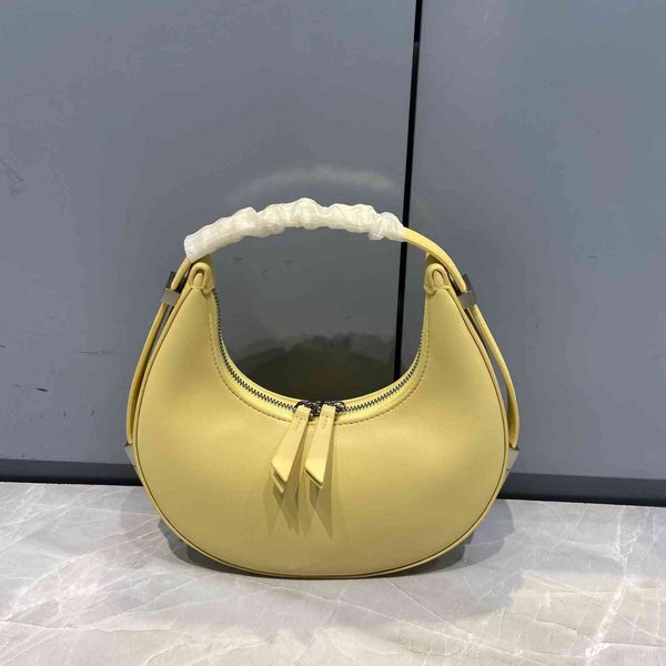 telfar mini bags quilted leather louisbags_18 multi pochette felicie akend zhouzhoubao123 021 summer niche design women's personality h
telfar mini bags quilted leather louisbags_18 multi pochette felicie akend zhouzhoubao123 021 summer niche design women's personality h