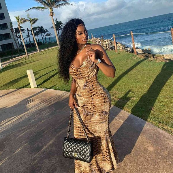 dress serpentine maxi print female v-neck bodycon mermaid waist women fashion warm summer trend, Black;gray
dress serpentine maxi print female v-neck bodycon mermaid waist women fashion warm summer trend, Black;gray
