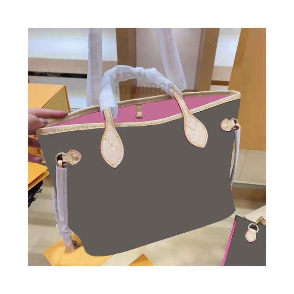 2021 classic shopping bags fashion printing letters handbag ladies casual underarm bag open pocket shoulder bag
2021 classic shopping bags fashion printing letters handbag ladies casual underarm bag open pocket shoulder bag
