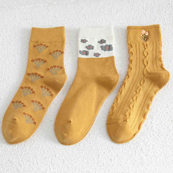 socks sock cotton middle tube spring and autumn women's sock low solid non disposable korean east gate style, Black;white
socks sock cotton middle tube spring and autumn women's sock low solid non disposable korean east gate style, Black;white
