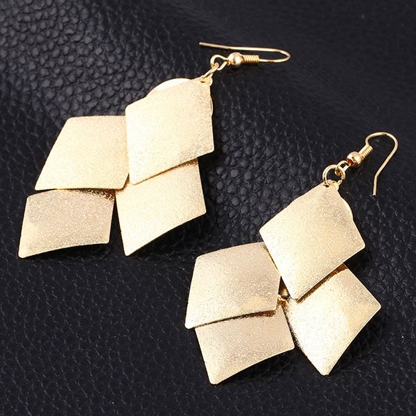 fashion punk nightclub rock exaggerated diamond leaf tassel earrings personalized earrings jewelry, Golden
fashion punk nightclub rock exaggerated diamond leaf tassel earrings personalized earrings jewelry, Golden