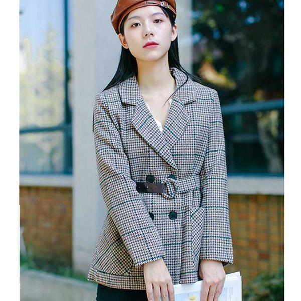 women's suits & blazers high-quality elegant french retro plaid suit long-sleeved blouse casual autumn fashion office jacket, White;black
women's suits & blazers high-quality elegant french retro plaid suit long-sleeved blouse casual autumn fashion office jacket, White;black