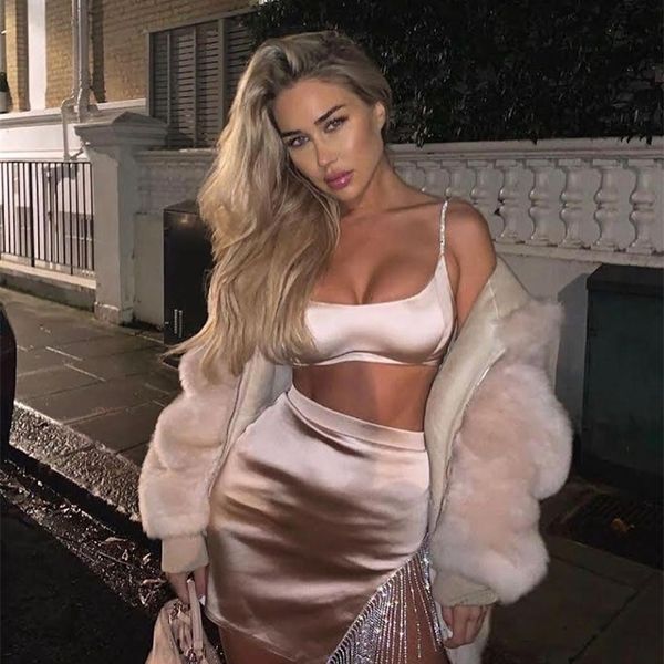 woman clubwear satin crop high waist bodycon mini skirt two piece set club diamonds tassel fringe matching suit outfit 220302, White
woman clubwear satin crop high waist bodycon mini skirt two piece set club diamonds tassel fringe matching suit outfit 220302, White