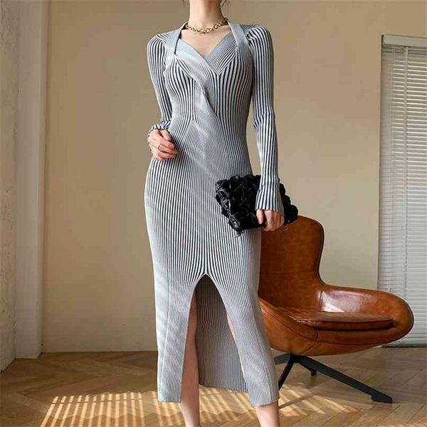 spring fall chic twist design v-neck halter bodycon split sheath knitted dress fashion striped sweater 210602, Black;gray
spring fall chic twist design v-neck halter bodycon split sheath knitted dress fashion striped sweater 210602, Black;gray