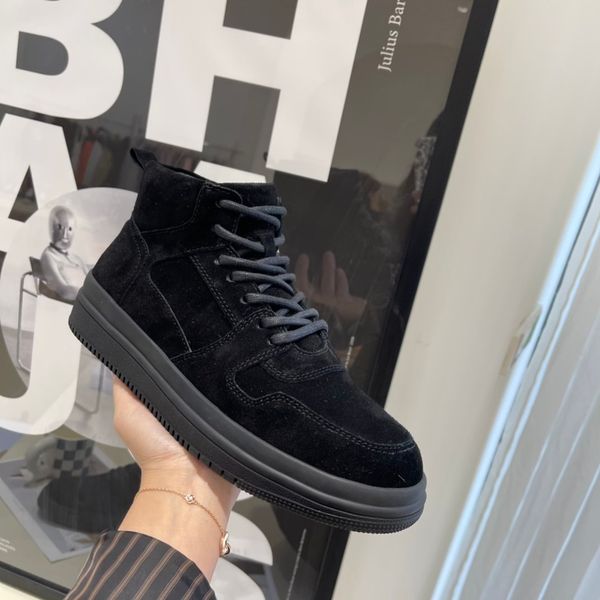 men sneaker casual luxury designer shoes low leather sneakers ace bee stripes shoe walking sports trainers c04, Black
men sneaker casual luxury designer shoes low leather sneakers ace bee stripes shoe walking sports trainers c04, Black