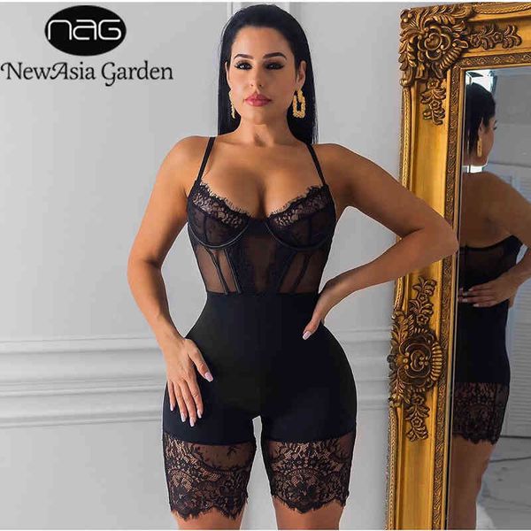newasia hollow out backless jumpsuit women spaghetti straps see through mesh splice lace playsuit party club wear rompers 210413, Black;white
newasia hollow out backless jumpsuit women spaghetti straps see through mesh splice lace playsuit party club wear rompers 210413, Black;white