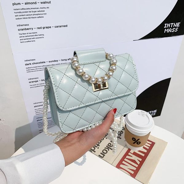 shoulder bags pearl ring portable female bag 2021 small fragrant style chain diamond square retro single messenger
shoulder bags pearl ring portable female bag 2021 small fragrant style chain diamond square retro single messenger