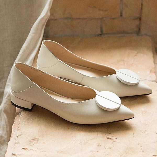 dress shoes euro style concise women cow leather solid color casual office low heel pointed toe shallow woman, Black
dress shoes euro style concise women cow leather solid color casual office low heel pointed toe shallow woman, Black