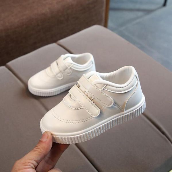 child casual white shoes spring fashion girls boys sport children running kids boots shell sneakers, Black;red
child casual white shoes spring fashion girls boys sport children running kids boots shell sneakers, Black;red