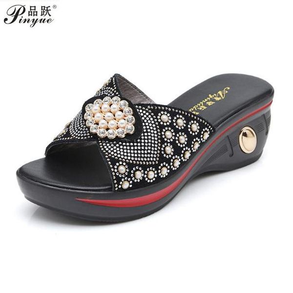 slippers woman rhinestone genuine leather summer shoes fashion wedges heels sandals women's slides large size 35--42, Black
slippers woman rhinestone genuine leather summer shoes fashion wedges heels sandals women's slides large size 35--42, Black