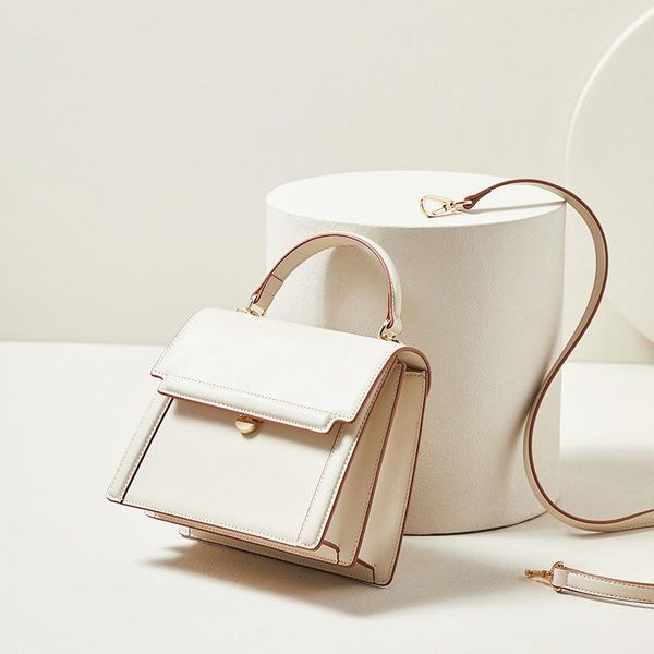 evening bags 2021 fashion leather shoulder commuter simple clamshell portable organ bag purses and handbags luxury designer
evening bags 2021 fashion leather shoulder commuter simple clamshell portable organ bag purses and handbags luxury designer