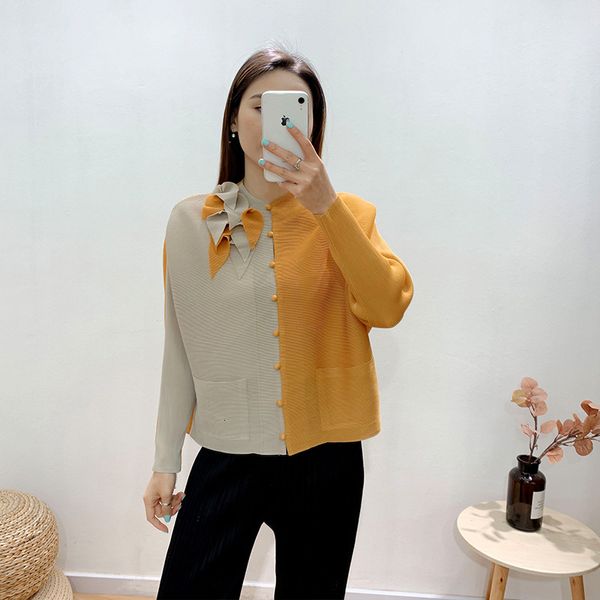 shirt miyake plissado 3d women's blouses spring shirts single long sleeve breasted corp elegant clothes, White
shirt miyake plissado 3d women's blouses spring shirts single long sleeve breasted corp elegant clothes, White