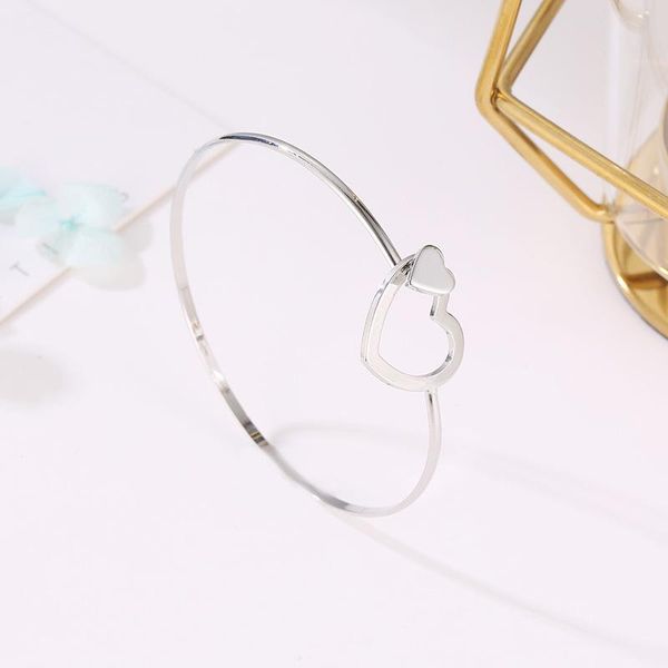 pieces/lot silver color love heart bangles double round circle hollow charm bangle cuff jewelry for women wholesale, Black
pieces/lot silver color love heart bangles double round circle hollow charm bangle cuff jewelry for women wholesale, Black