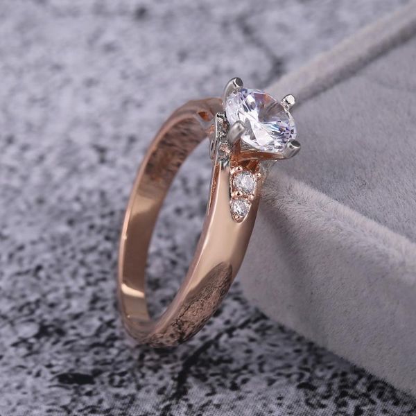 wedding rings european and american jewelry foreign trade color separation four claw set zircon lovers ring real gold two hand, Slivery;golden
wedding rings european and american jewelry foreign trade color separation four claw set zircon lovers ring real gold two hand, Slivery;golden