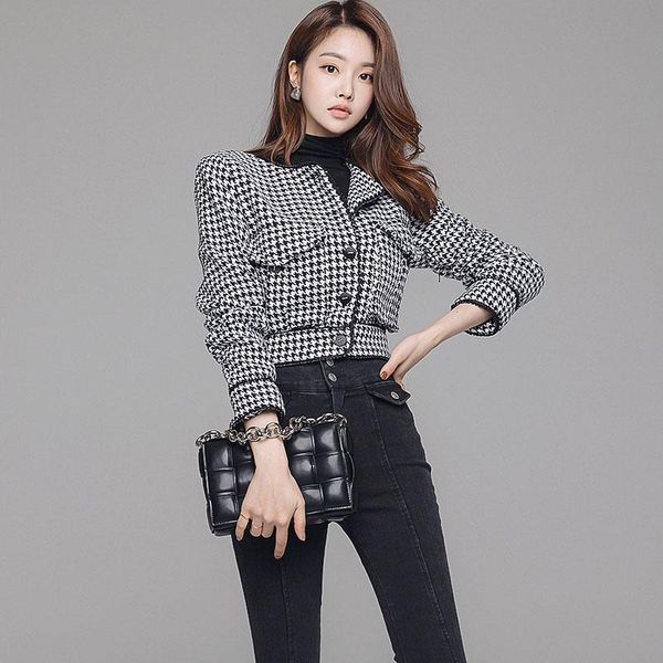 women's jackets autumn winter short jacket women streetwear wool coat female fashion european style woolen coats, Black;brown
women's jackets autumn winter short jacket women streetwear wool coat female fashion european style woolen coats, Black;brown