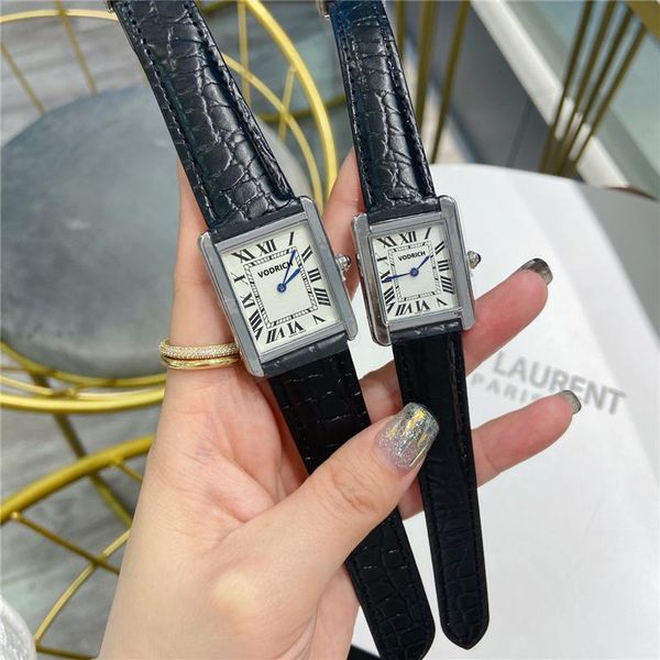 wristwatches brand c luxury fashion leather ladies women quartz watch small size swiss roman sapphire for couple gift watches, Slivery;brown
wristwatches brand c luxury fashion leather ladies women quartz watch small size swiss roman sapphire for couple gift watches, Slivery;brown