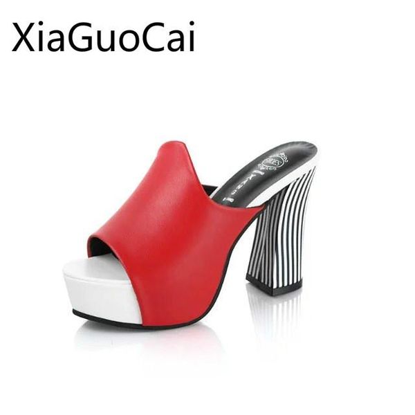 autumn and winter women's high heels sandals platform handmade casual large size female, Black
autumn and winter women's high heels sandals platform handmade casual large size female, Black