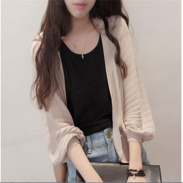 japan and south korea's lantern sleeve sweater women with v-neck loose sunblock air conditioning unlined upper cardigan jack 210812, White
japan and south korea's lantern sleeve sweater women with v-neck loose sunblock air conditioning unlined upper cardigan jack 210812, White