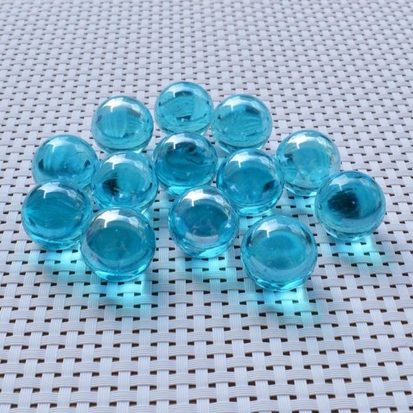 garden decorations stained glass 22mm marbles with a diameter of 2.2cm beads, pure color smooth flash, about 60
garden decorations stained glass 22mm marbles with a diameter of 2.2cm beads, pure color smooth flash, about 60