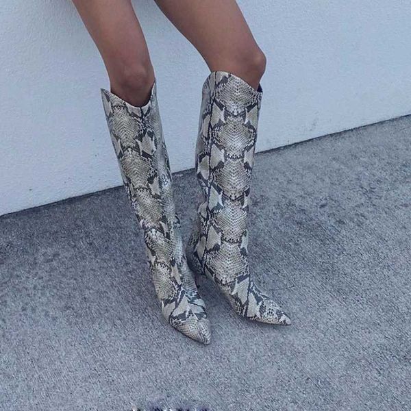 boots 2021 autumn and winter fashion crocodile european american niche v mouth sleeve pointed toe knee, Black
boots 2021 autumn and winter fashion crocodile european american niche v mouth sleeve pointed toe knee, Black