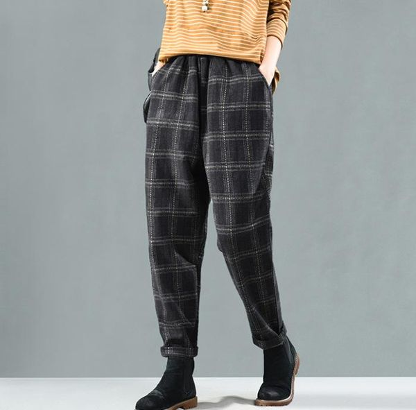 women's pants & capris winter women retro thicker warm casual trousers elastic waist pocket blended female mori girl plaid 2021, Black;white
women's pants & capris winter women retro thicker warm casual trousers elastic waist pocket blended female mori girl plaid 2021, Black;white