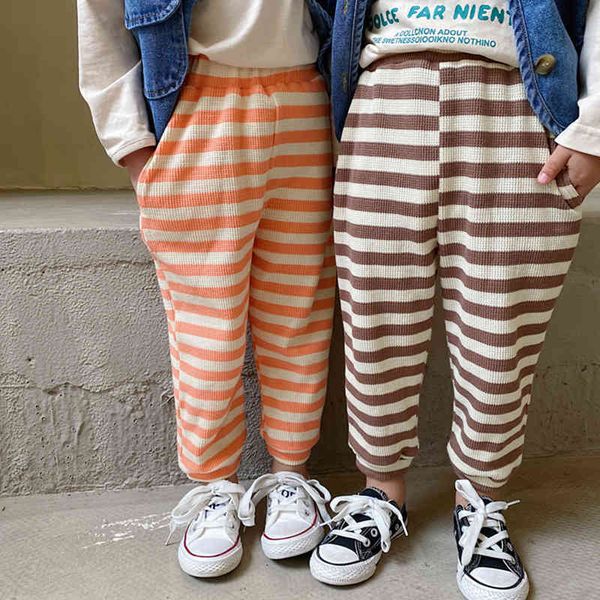 autumn knitted casual striped 2 colors sports pants for kindergarten's kids boys girls comfortable trousers 210508, Blue
autumn knitted casual striped 2 colors sports pants for kindergarten's kids boys girls comfortable trousers 210508, Blue