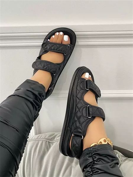 women fashion sandals 2021 summer new hook&loop ladies comfoprtable flat casual shoes 36-43 large-sized female beach sandals, Black
women fashion sandals 2021 summer new hook&loop ladies comfoprtable flat casual shoes 36-43 large-sized female beach sandals, Black