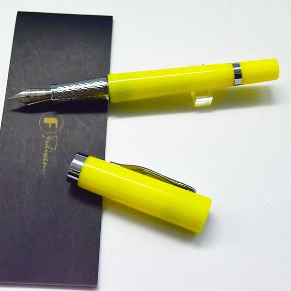 the pen fulivin 2078 high-grade acrylic resin pen is available in various colors
the pen fulivin 2078 high-grade acrylic resin pen is available in various colors