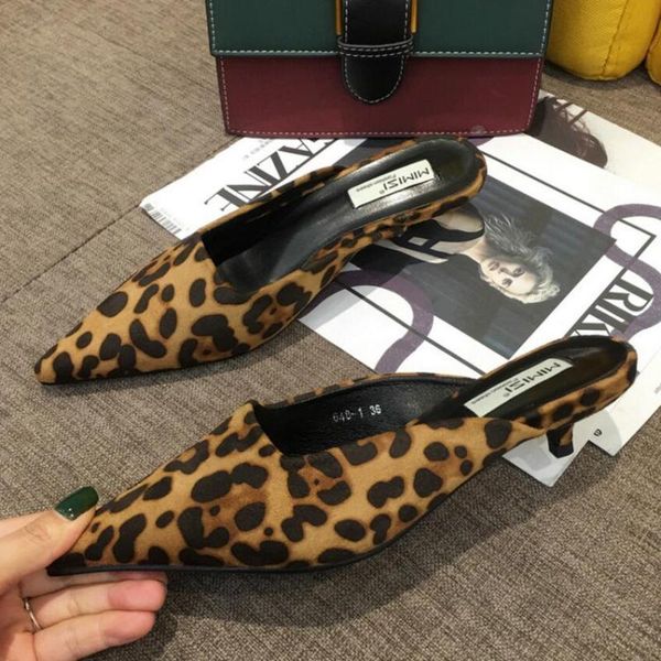 slippers european designer leopard women pointed toe slides mules shoes kitten heels brown print summer woman134, Black
slippers european designer leopard women pointed toe slides mules shoes kitten heels brown print summer woman134, Black